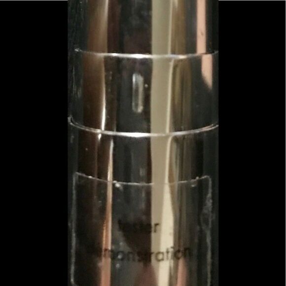 Calvin Klein Lipstick in Caramel made in Italy - Picture 6 of 6